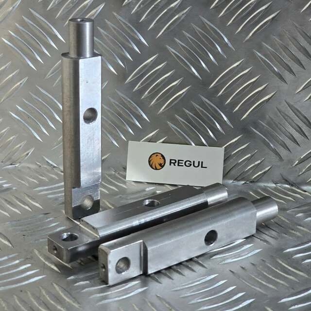 Палец по заданию заказчика
#токарнаяобработка #токарьчпу #токарь